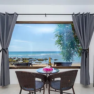 Resort Lanta Beachfront 